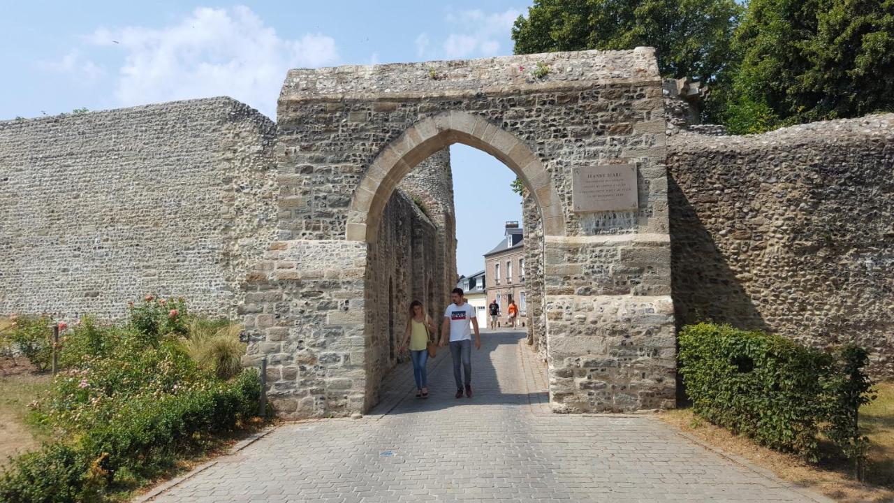 La Faisane Villa Gueschart Luaran gambar